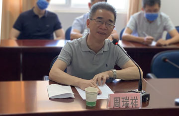 校長(zhǎng).jpg