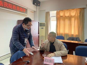 檢查現(xiàn)場3.jpg