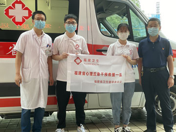 張穎曾文華1.jpg
